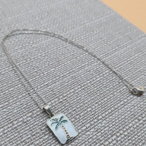 18 Inch Sterling Silver Unique Palm Tree Pendant Rustic Necklace A5947 - Picture 2 of 7